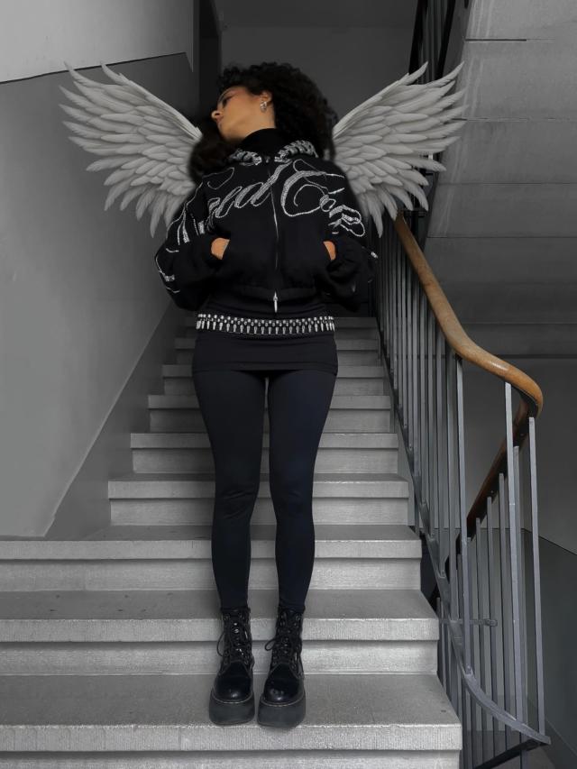 Image of @wonderlandsdaughter